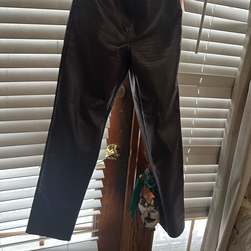 Wilfred Dark faux Leather Pants - Picture 6 of 11